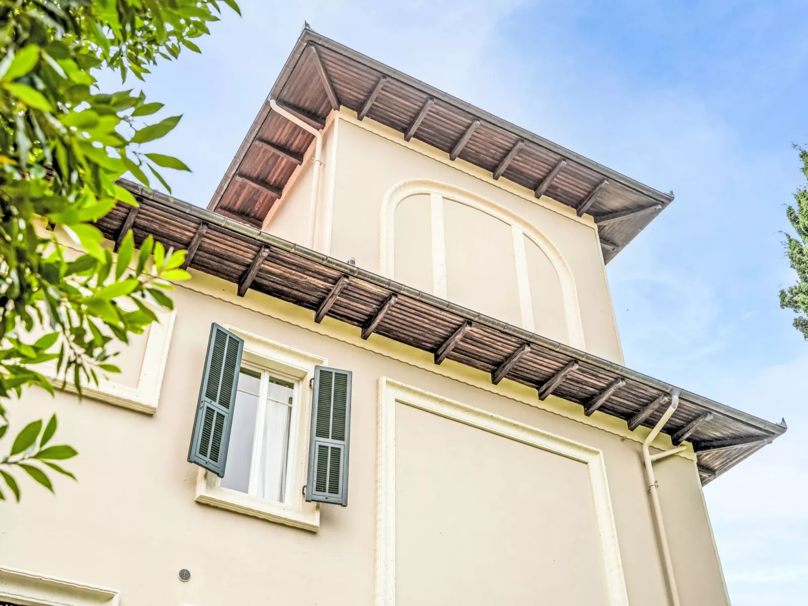 Villa Pinarello-Outside