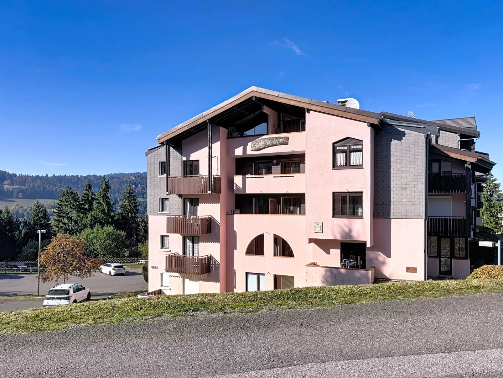 Résidence des Montagnes-Outside