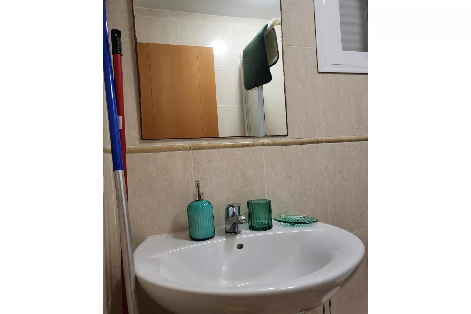 CT 342 AL - Faro's Paraiso de Vera Apartment-Bathroom