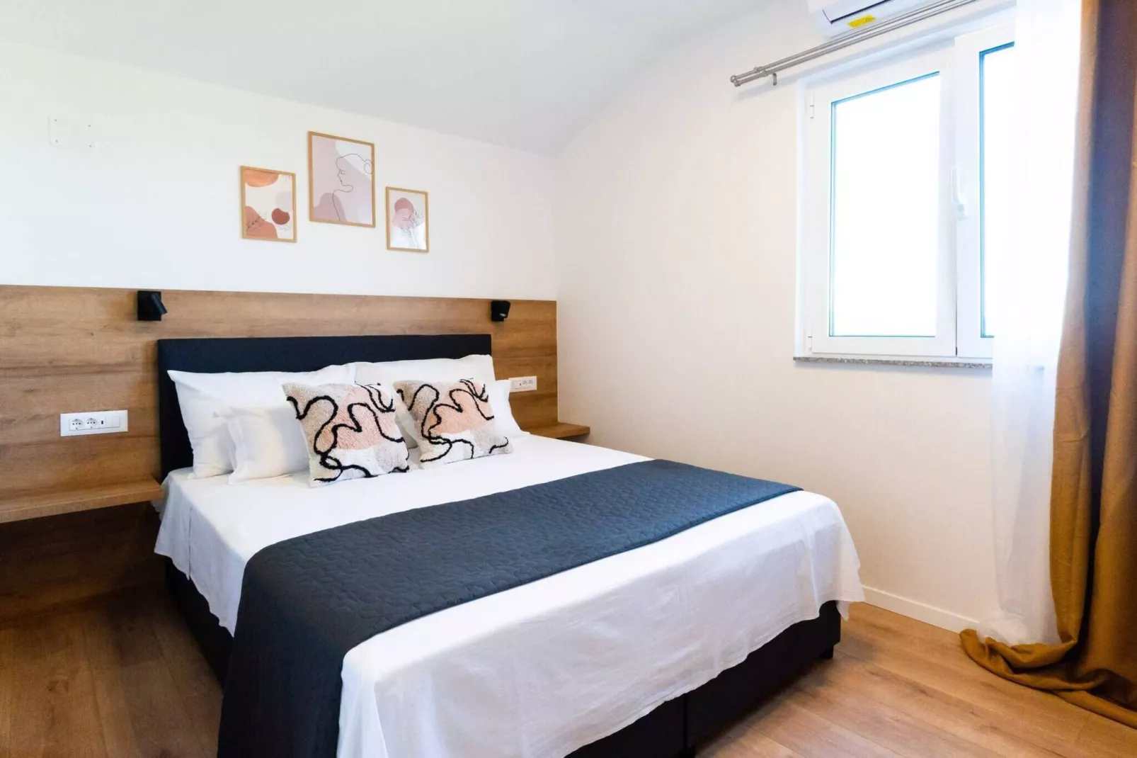 Authentic Villa Storia-Chambre