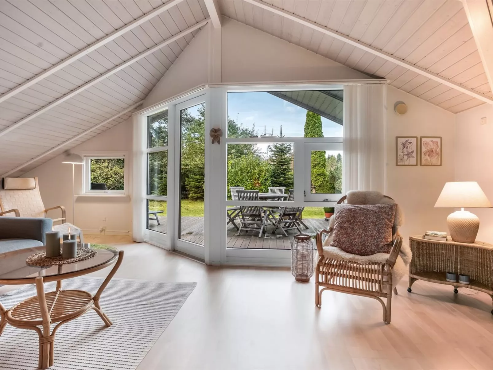 "Lirim" - 400m from the sea-Dedans