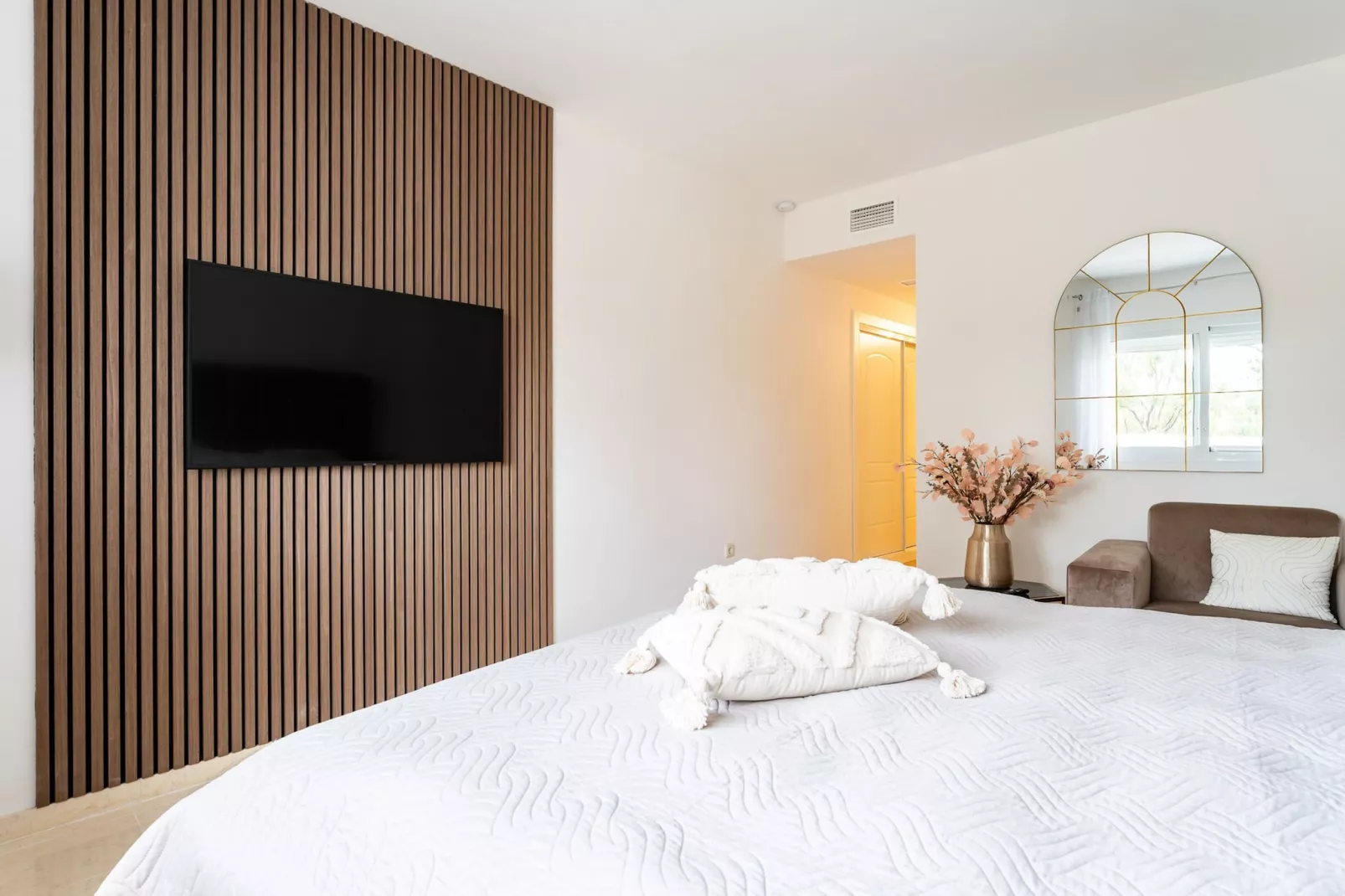 CT 366 - Faro's Silent Dream in Elviria - Marbella-Bedroom