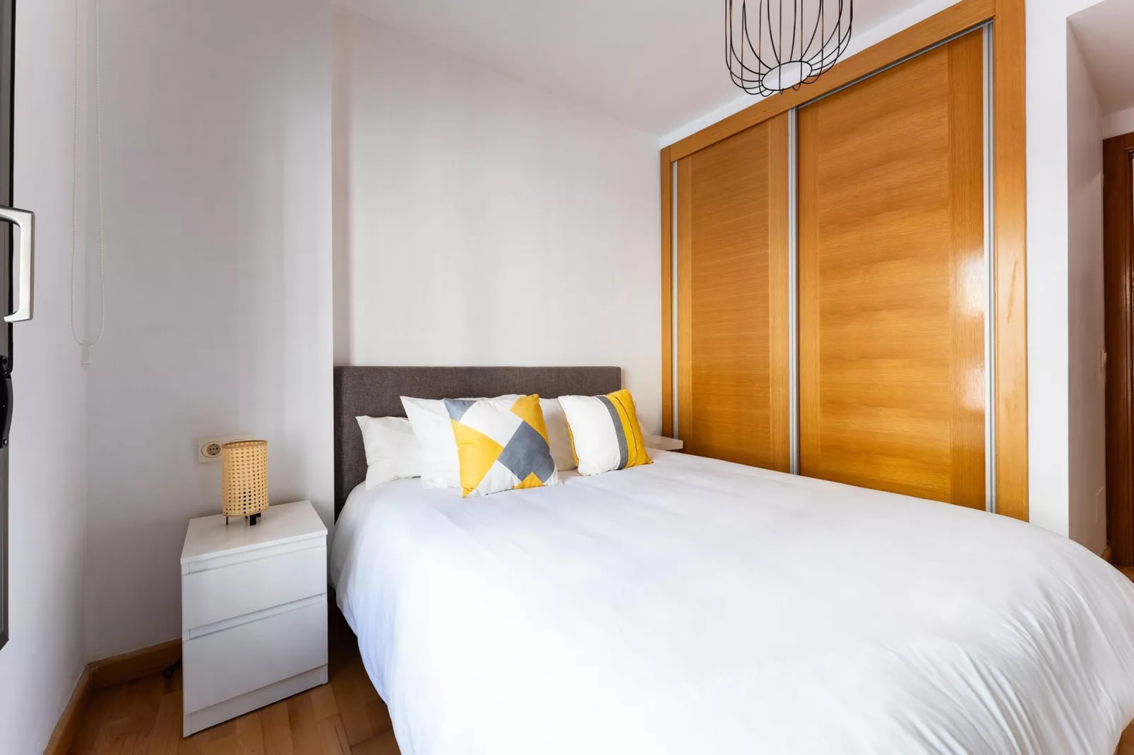 CT 378 - Faro's Malaga Citycenter - Cityapartment for 4 with parking-Schlafzimmer