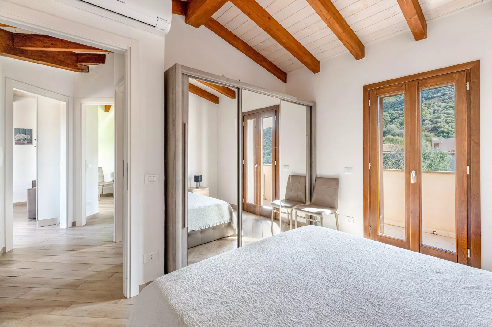 ATTICO MAREBLU-Bedroom