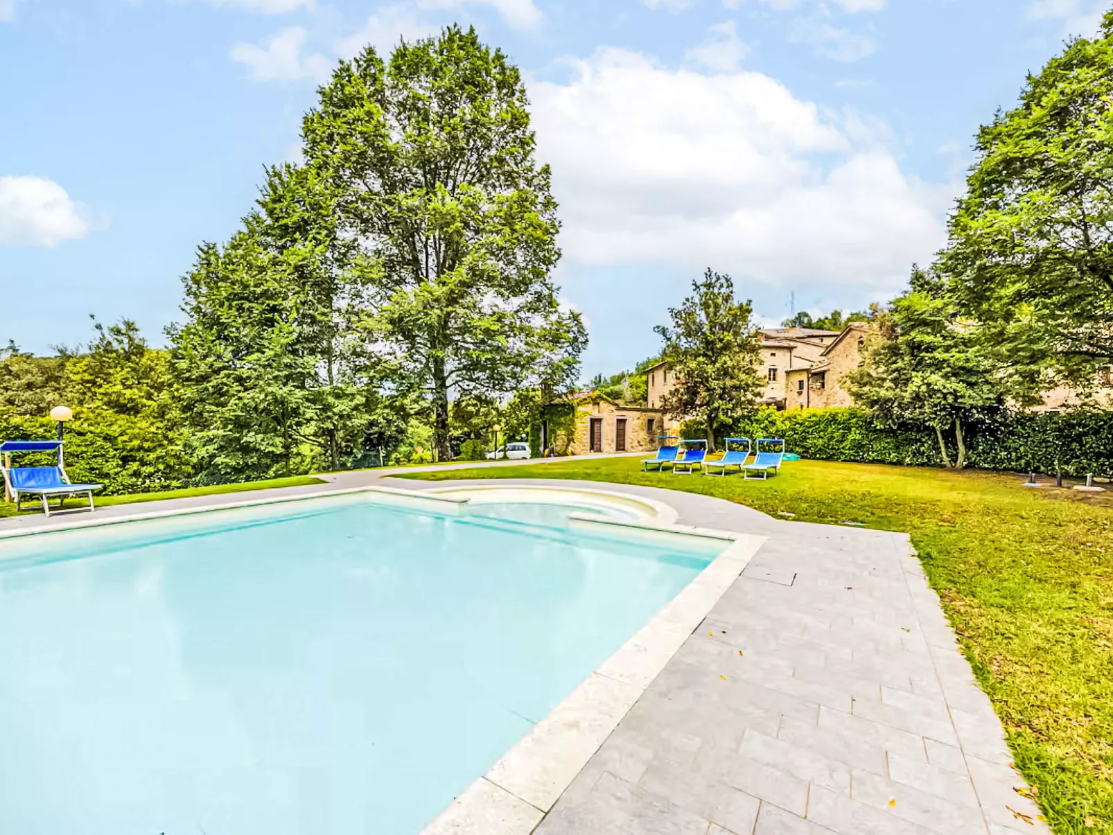 Il Frassino del Borgo di Ghiora-Outside