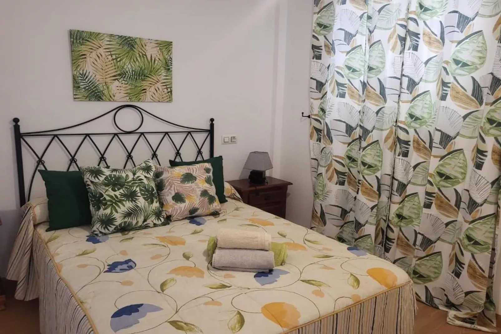 CT 370 AL - Faro's Veraplaya Naturista Apartment-Bedroom