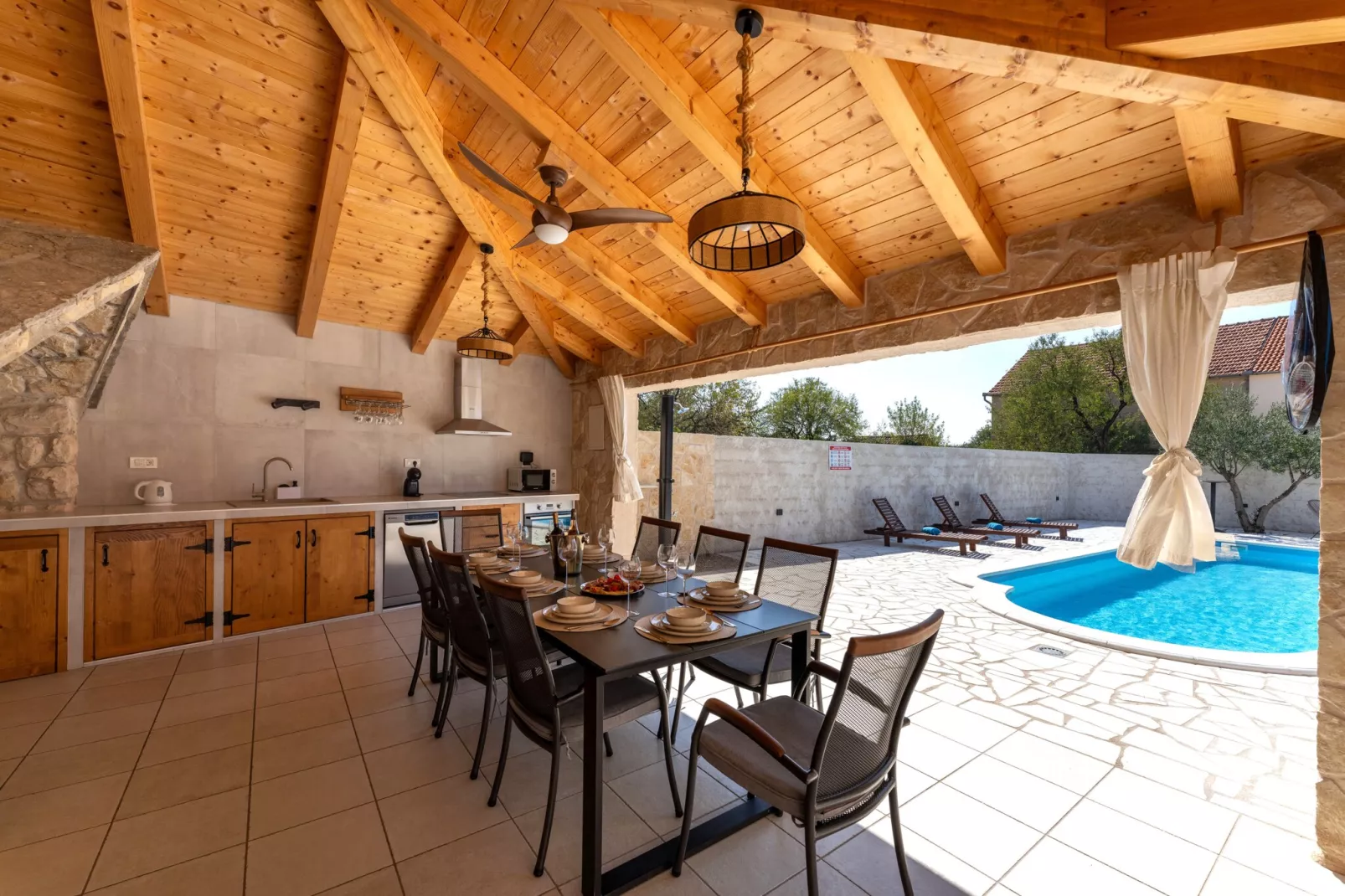 Holiday home Briscola-Salle à manger