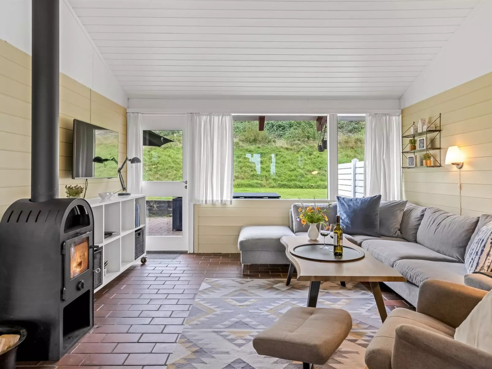 "Annrike" - 200m from the sea-Inside