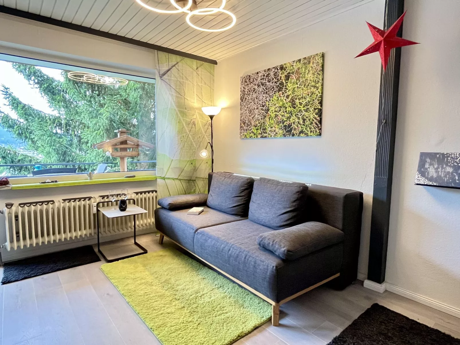 Sonnige Aussichten-Drinnen