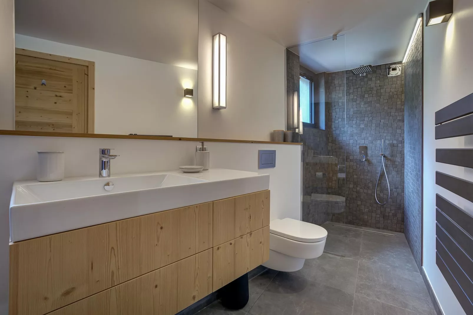 Breitalps-Badezimmer