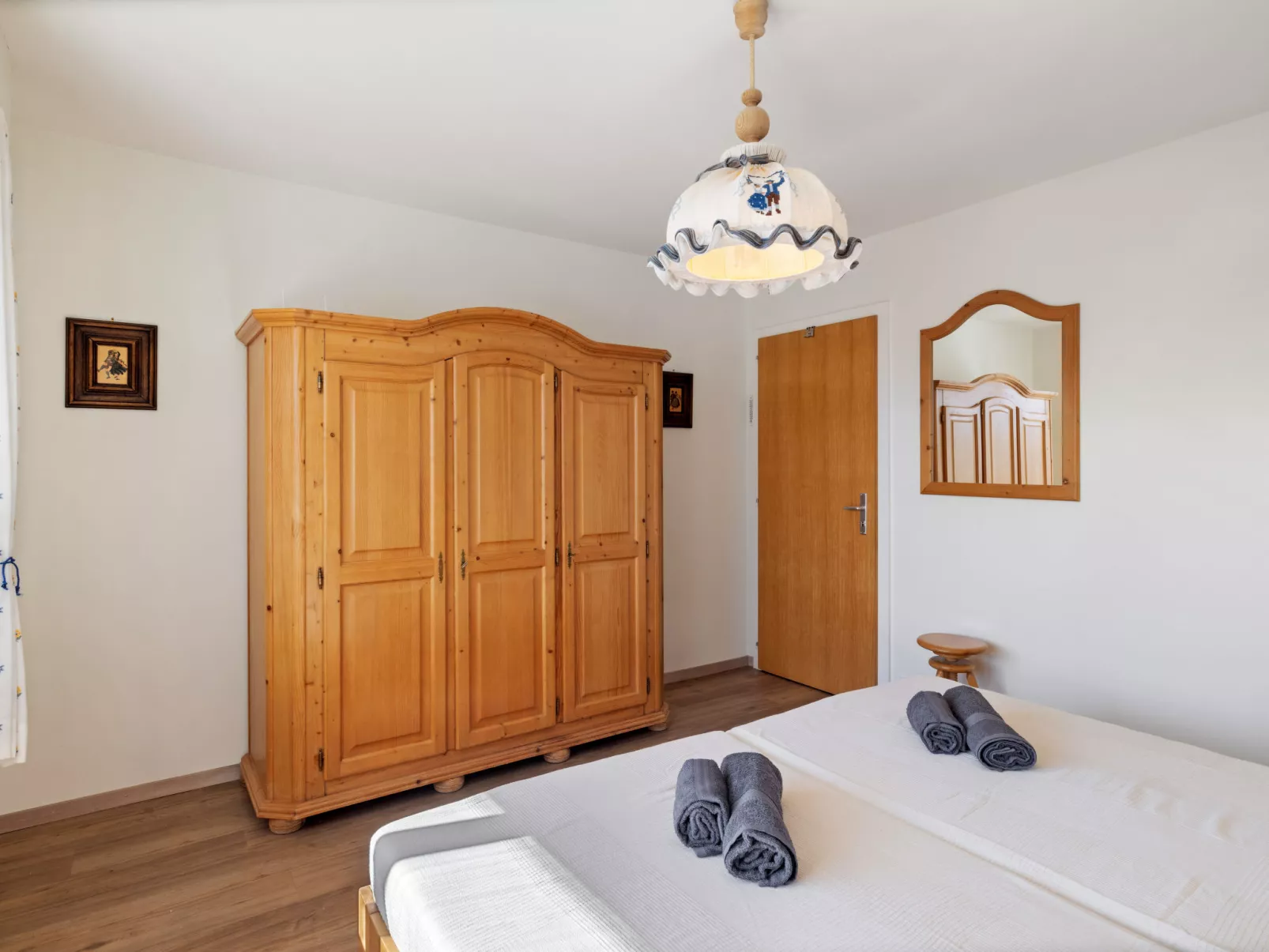 Armorial Ouest 51-Dedans