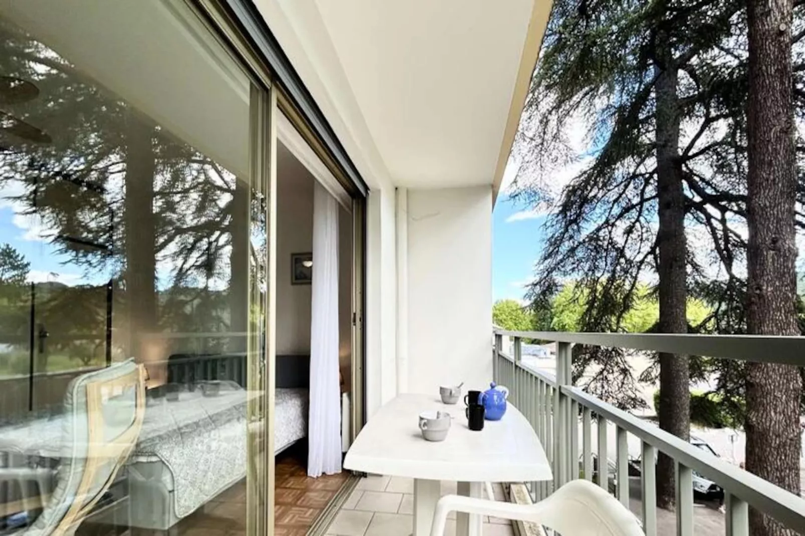 Résidence Cedres-Untagged