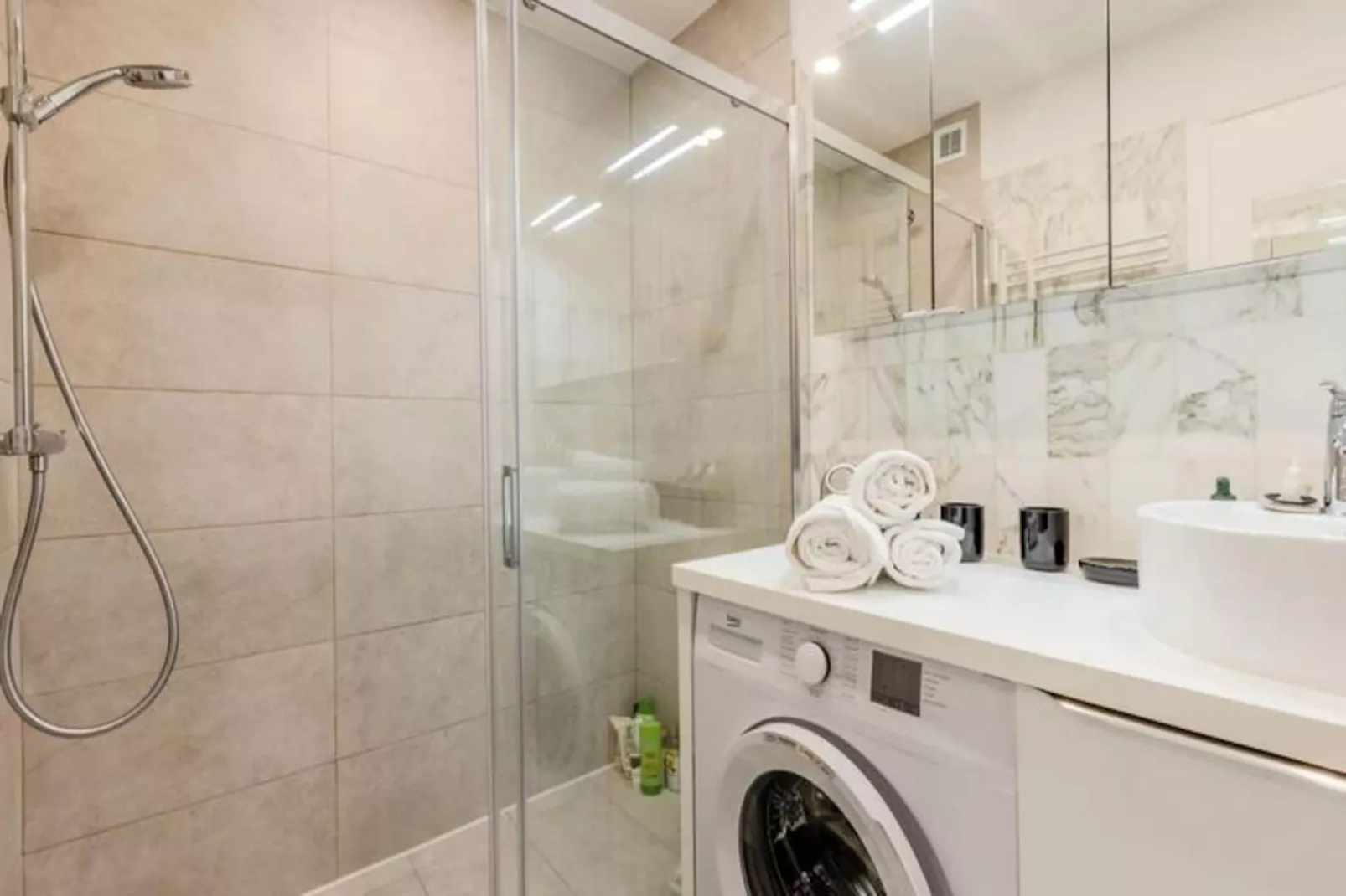 Résidence 3p R&eacute;nov&eacute; Au C&oelig;ur D&rsquo;un Parc Arbor&eacute; &agrave; 5min Du Centre-Untagged