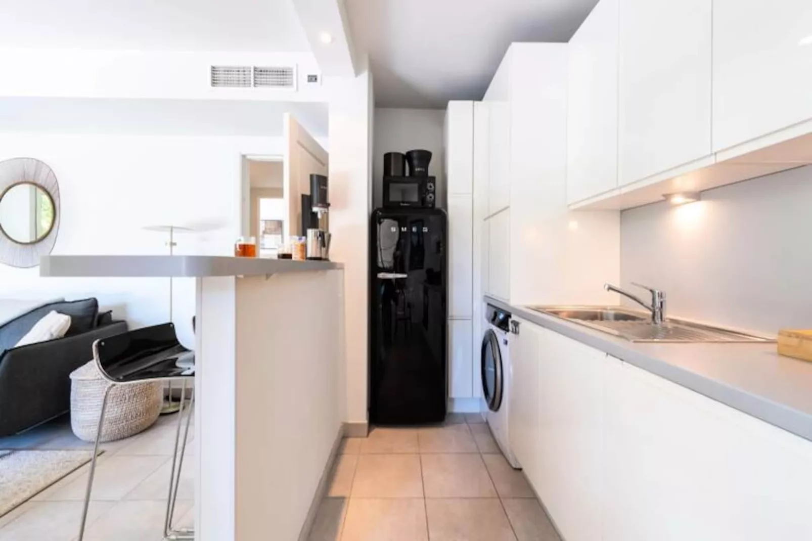 Résidence 2p Rez-de-jardin Avec Piscine – Calme, Parking Privé-Untagged