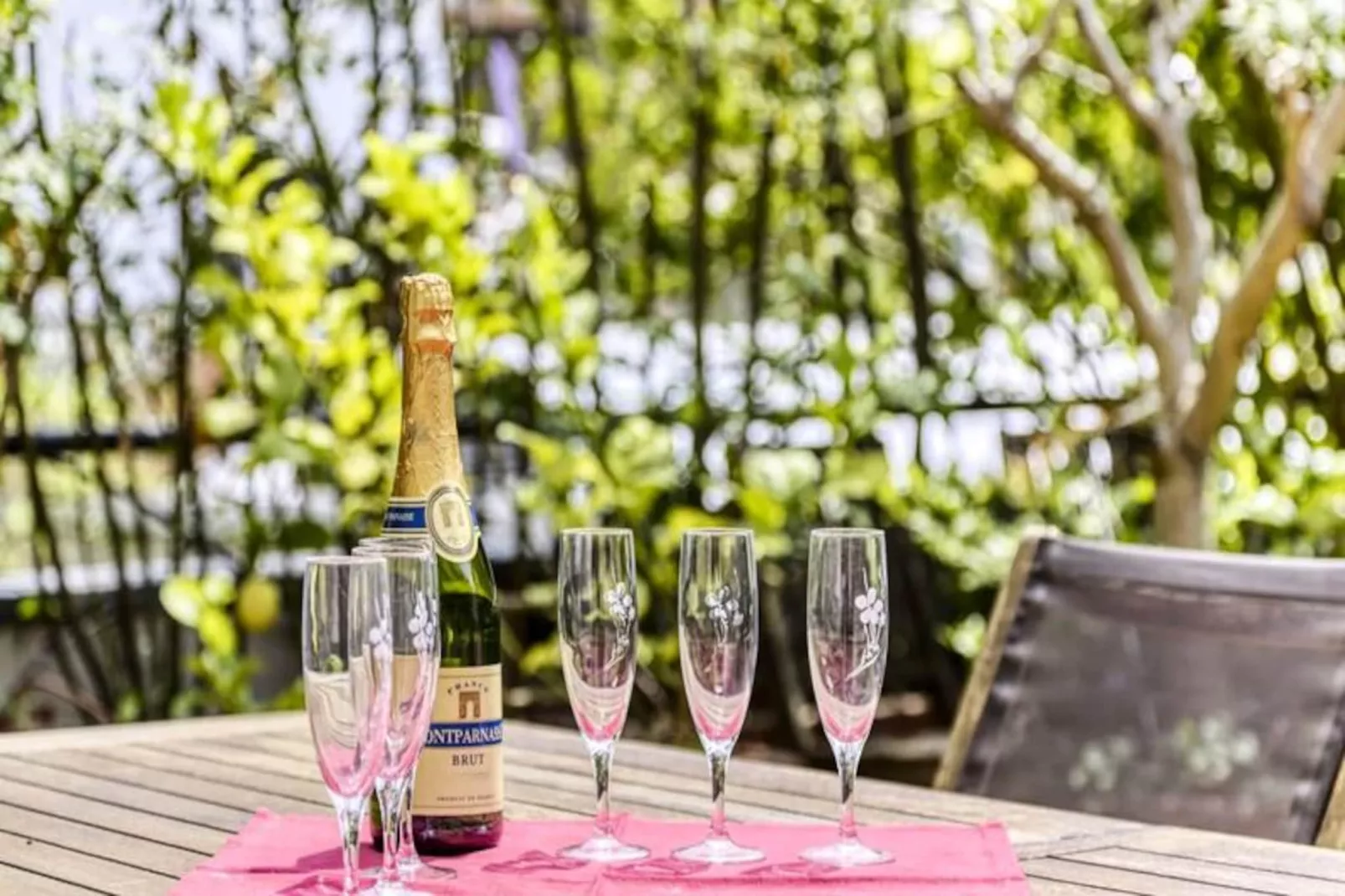 Appartement Daviel Avec Sa Belle Terrasse --Non tagué