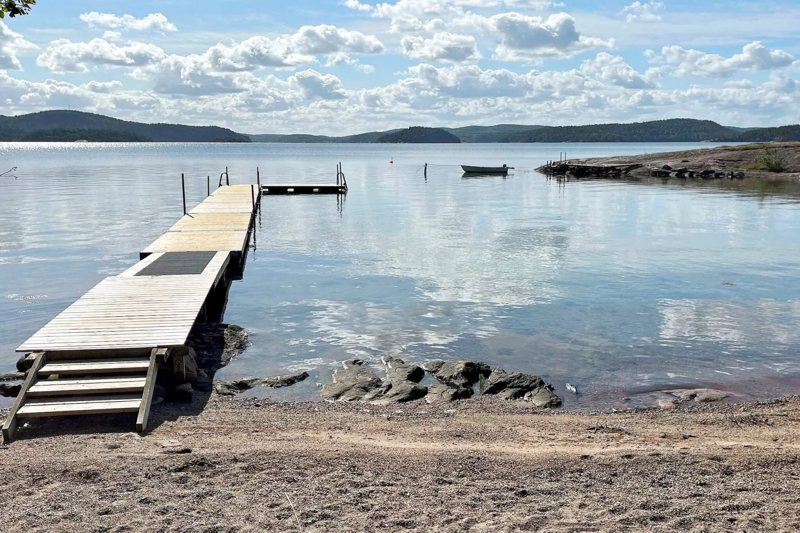 Seafront Holiday Home by Gullmarsfjord-Untagged