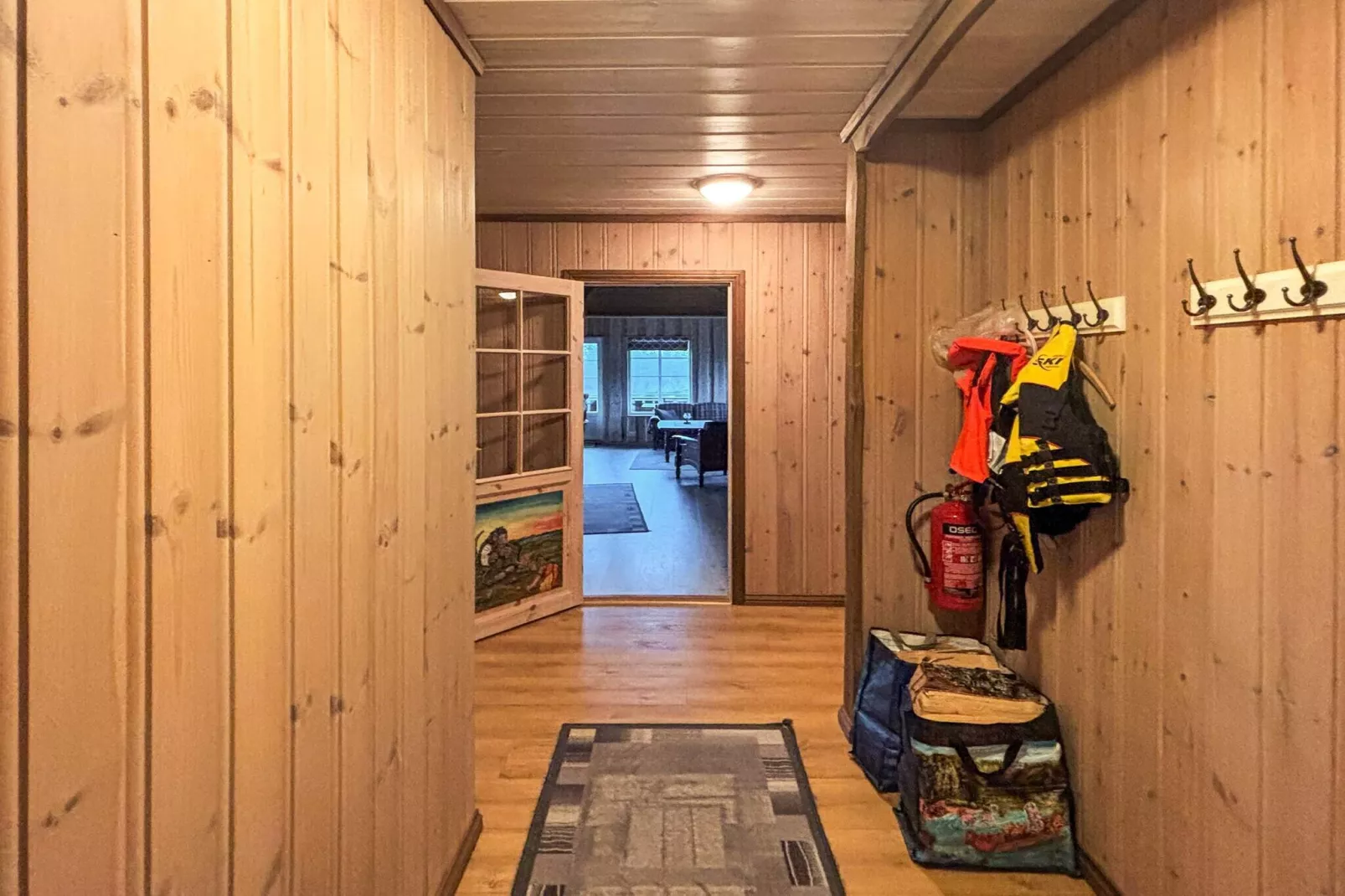 76409 TROLLHYTTA-Indoor