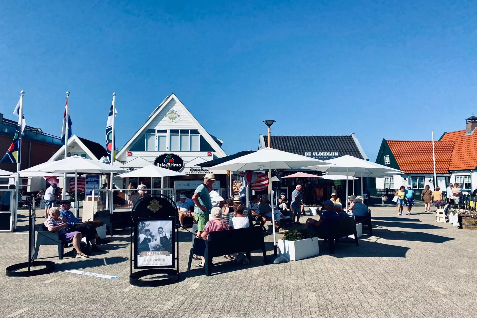 INFINITY-Areas within 1km in summer