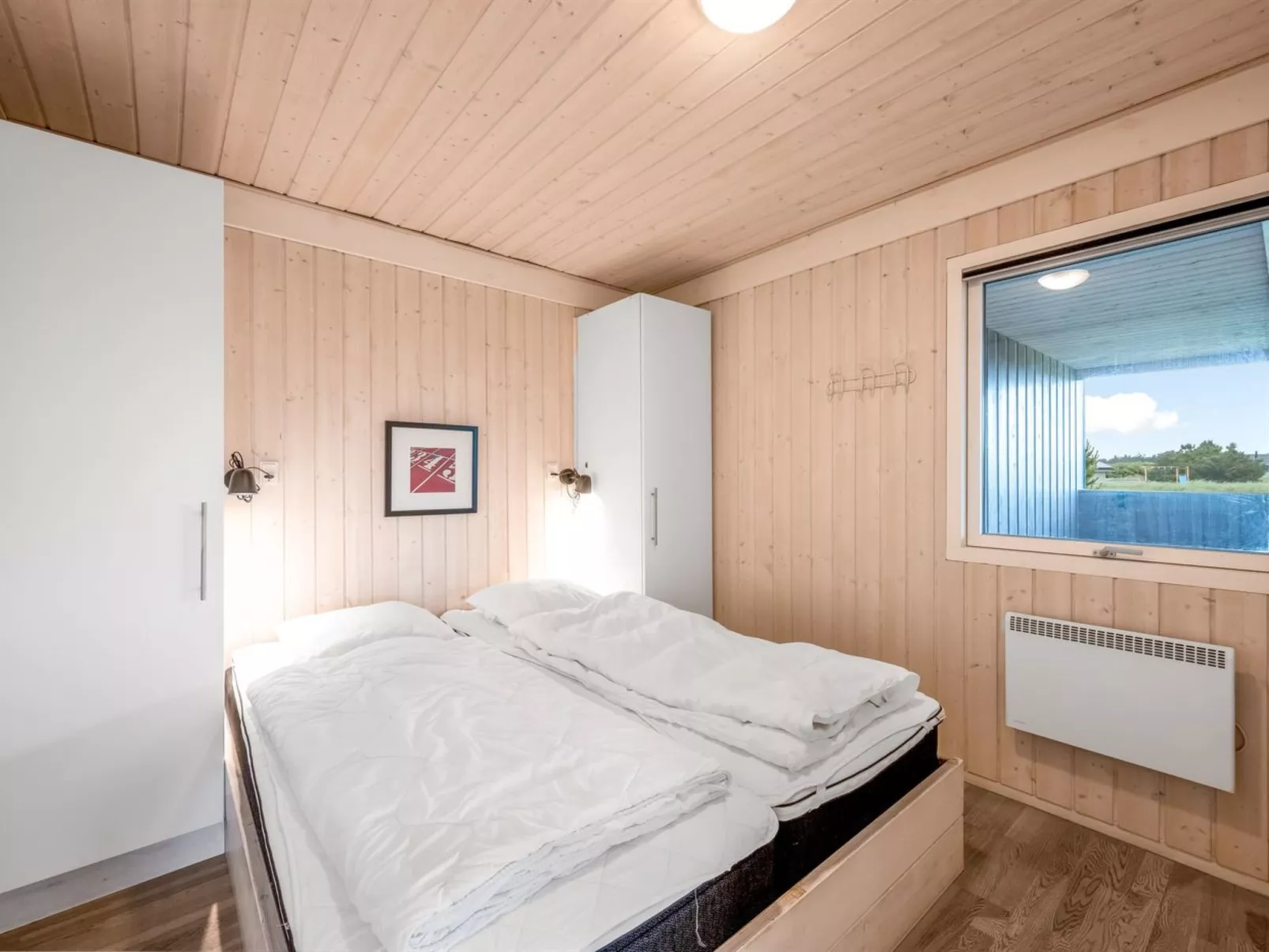 "Temjana" -  from the sea-Inside