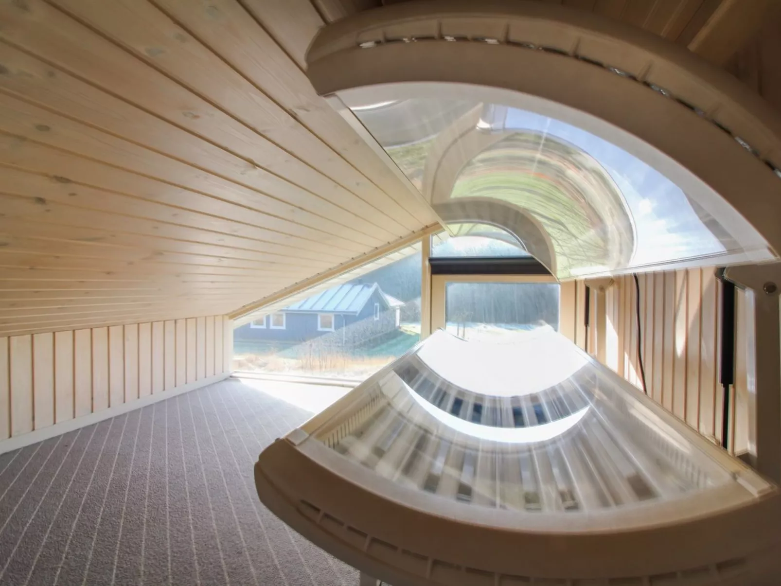 "Harriet" - 800m from the sea-Dedans