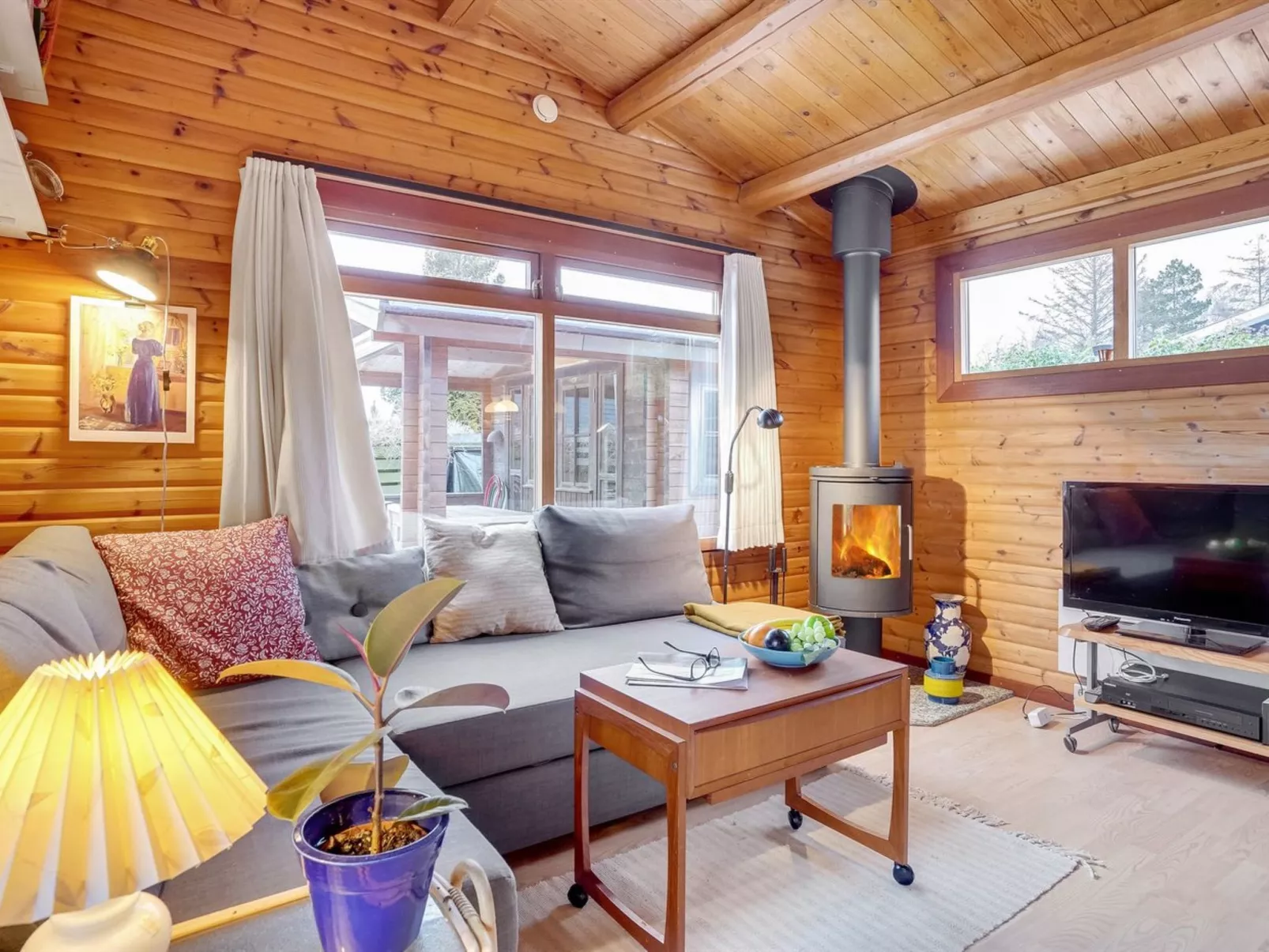 "Agda" - 100m from the sea-Inside