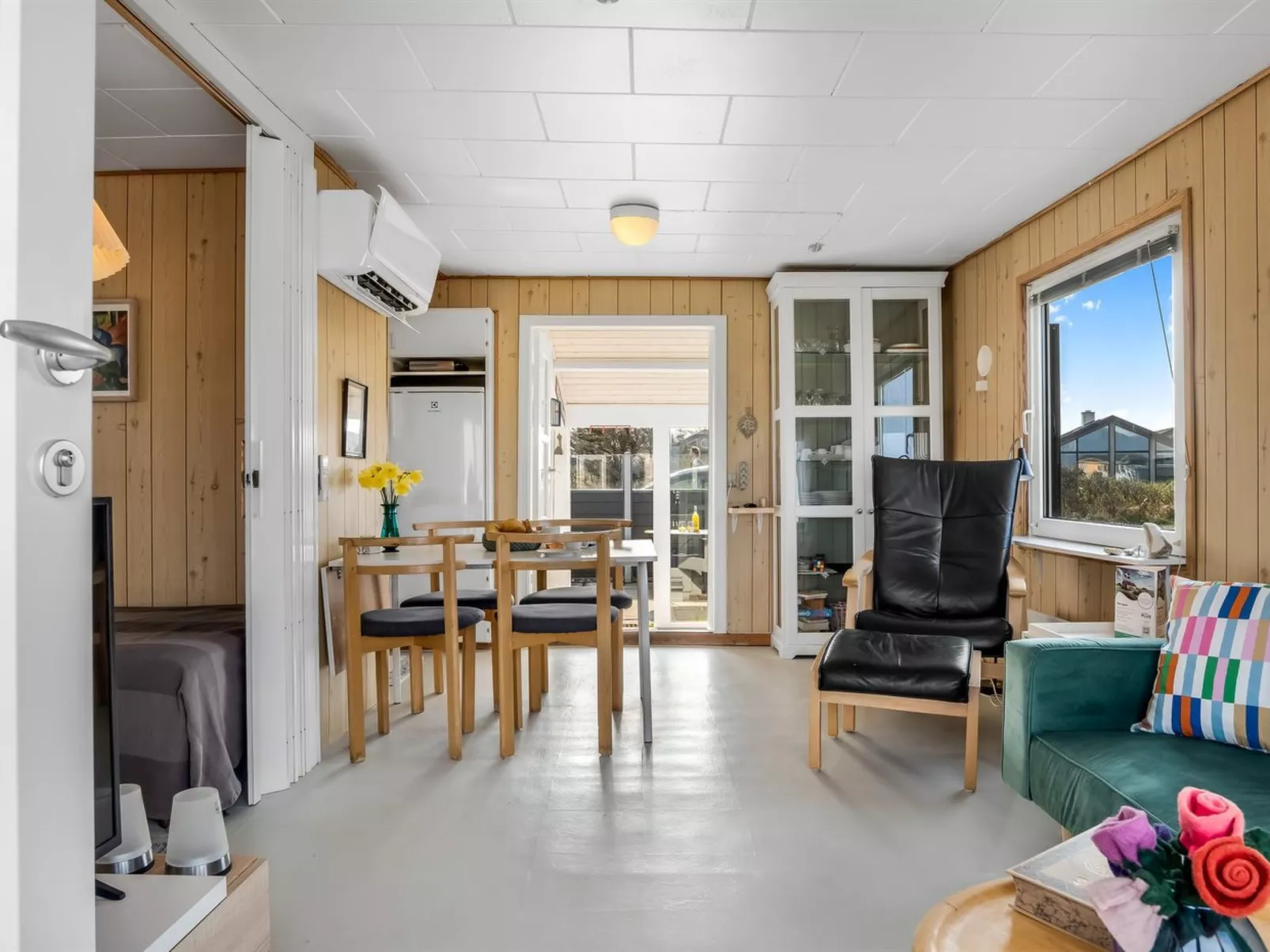 "Holger" - 50m from the sea-Inside