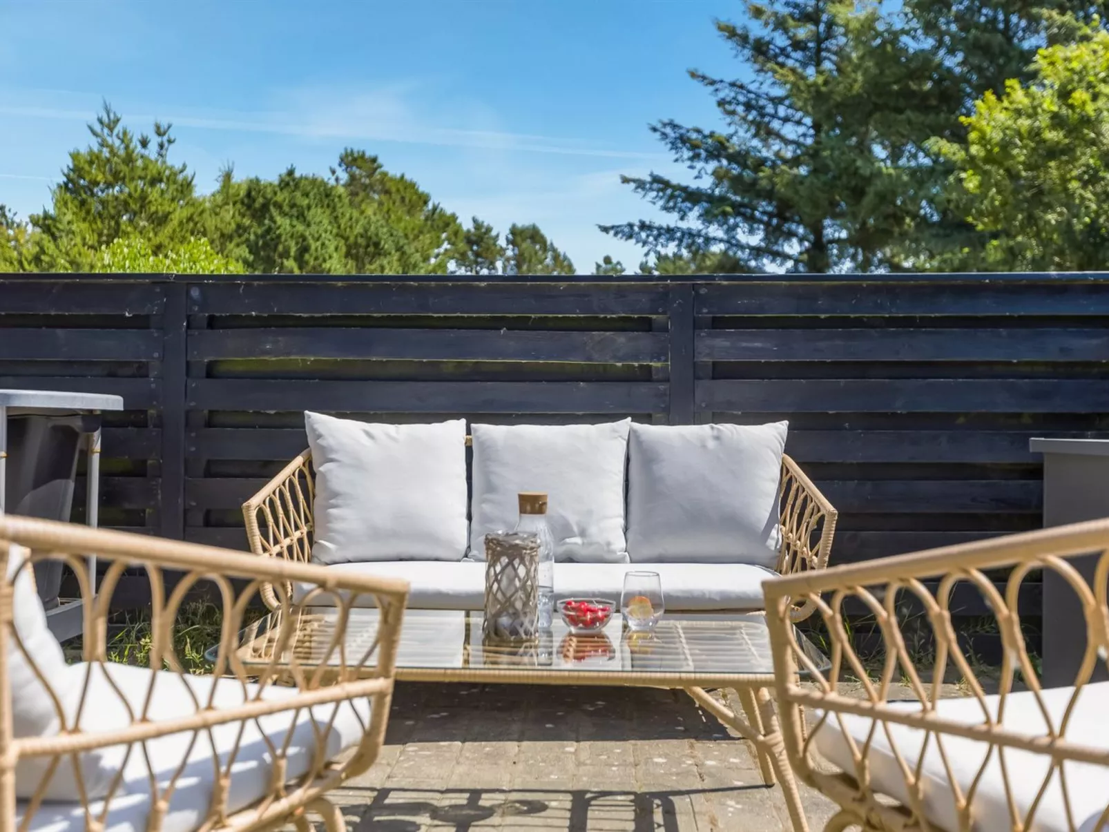 "Denisa" - 2.3km from the sea-Outside