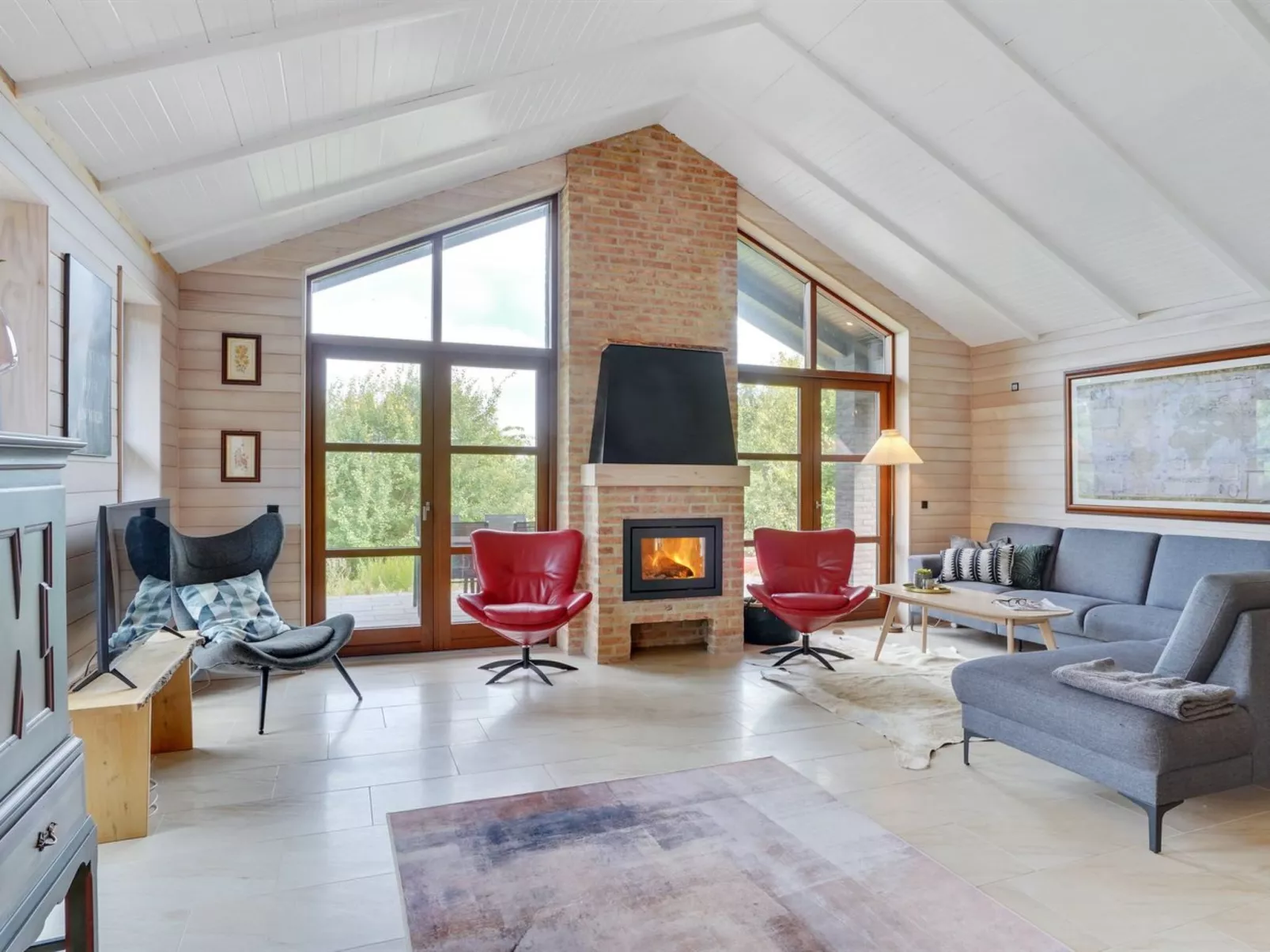 "Andri" - 600m to the fjord-Inside