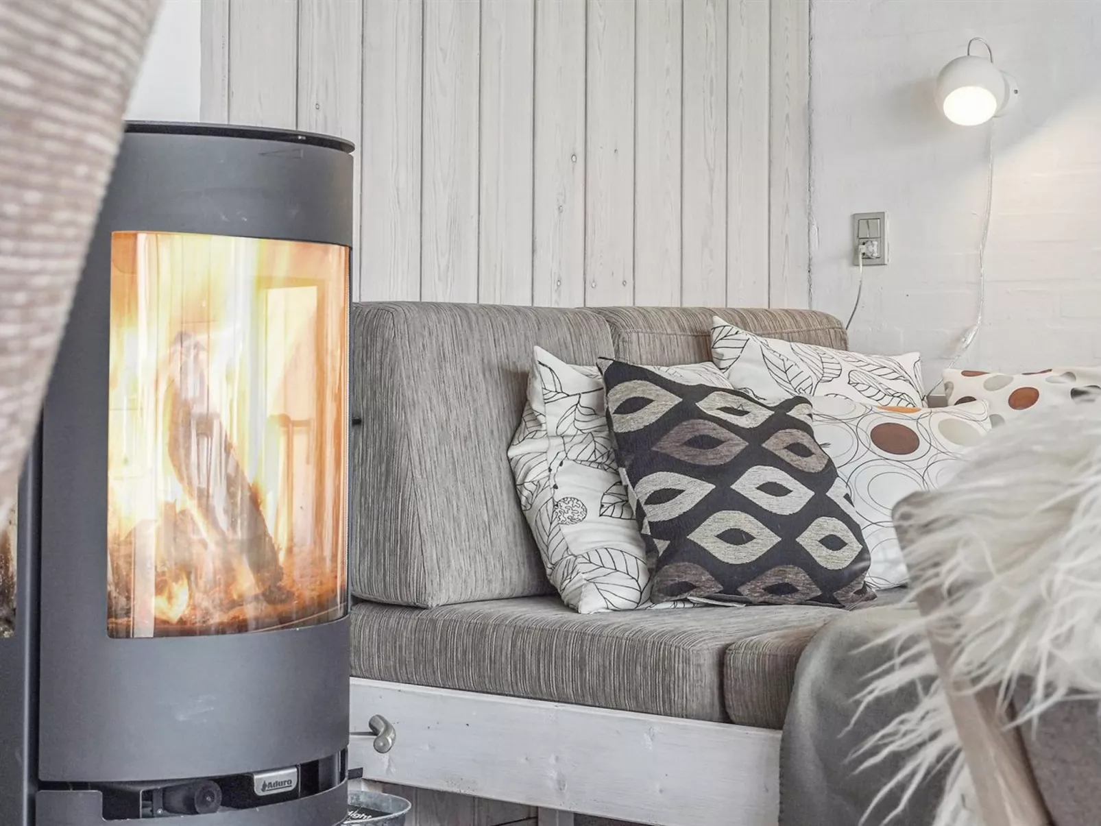 "Viena" - 400m from the sea-Inside