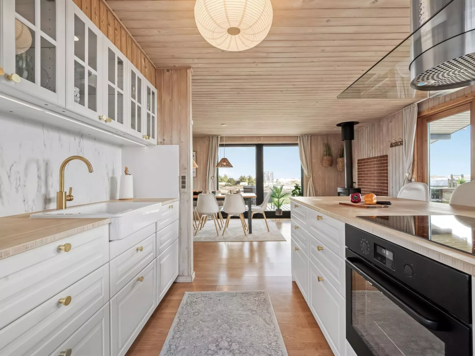 "Brunkil" - 500m from the sea-Inside