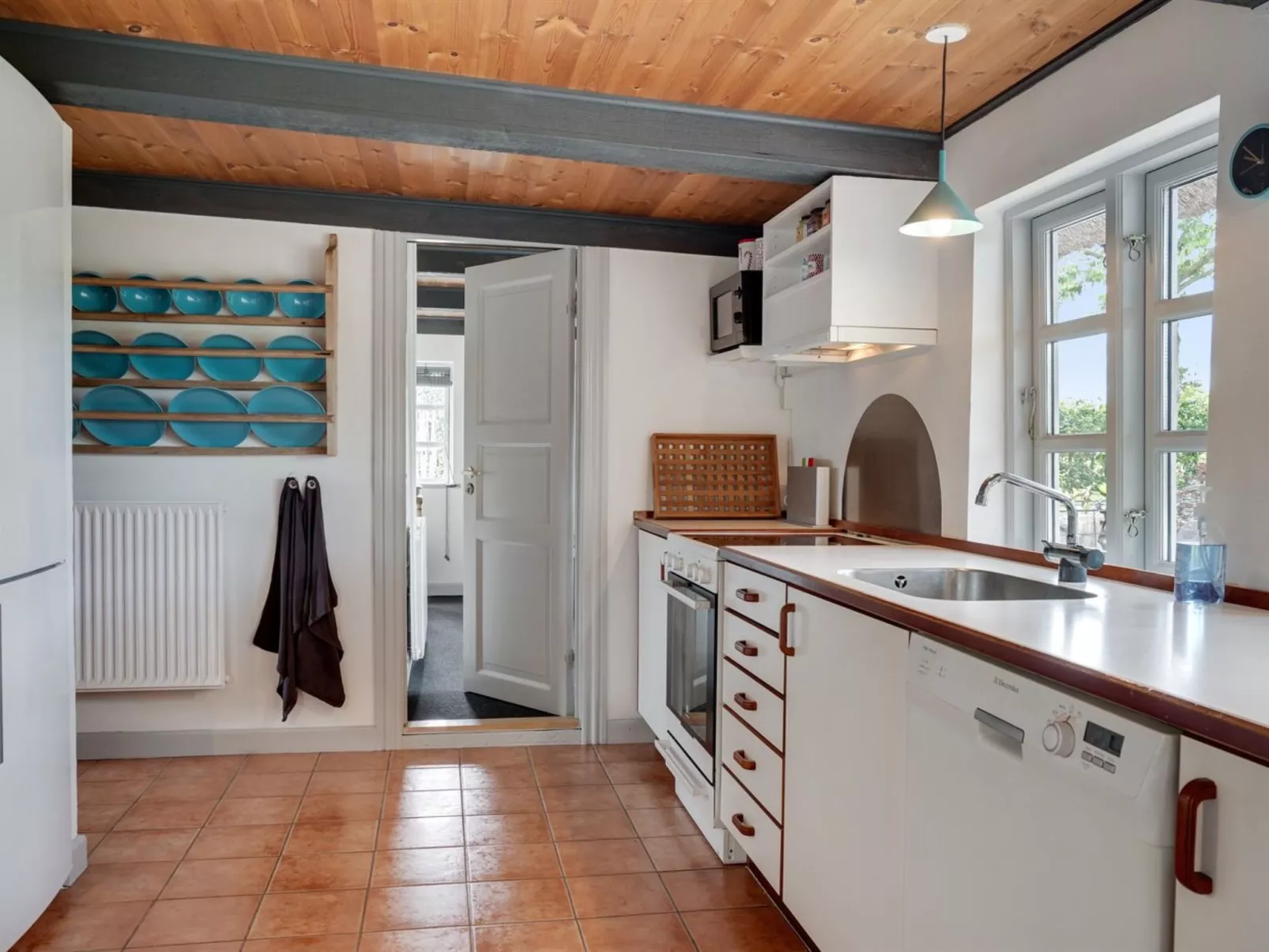 "Maileen" - 2.1km to the fjord-Dedans