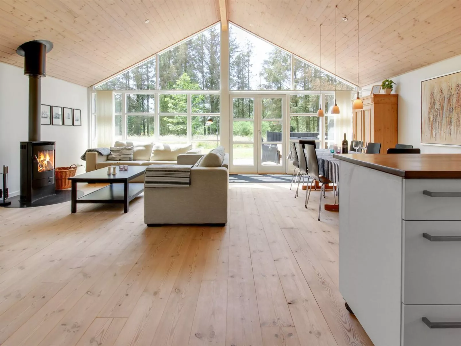 "Ørwendil" - 2km from the sea-Inside