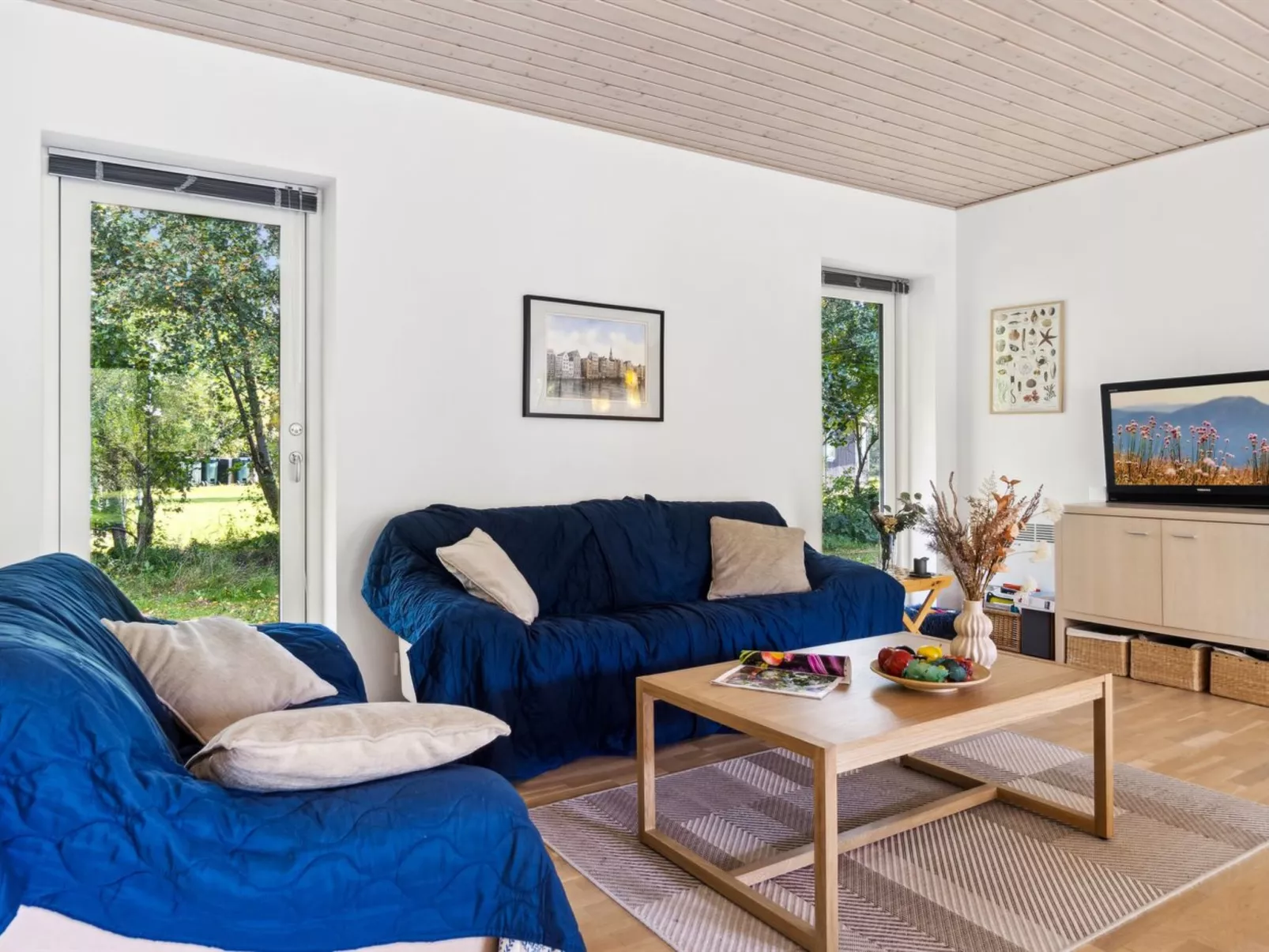 "Pietari" - 1.2km from the sea-Inside