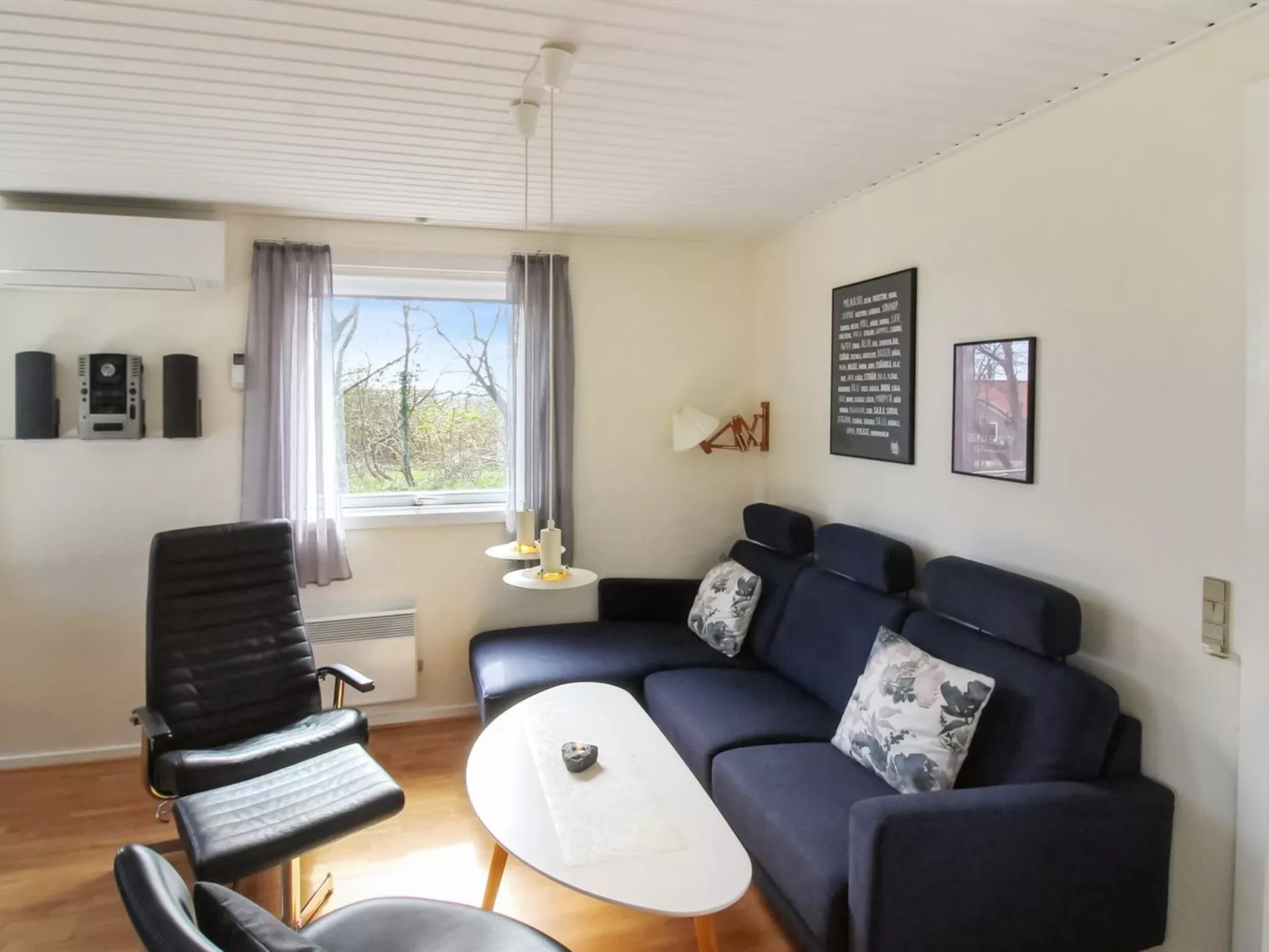 "Ebertina" - 500m from the sea-Drinnen