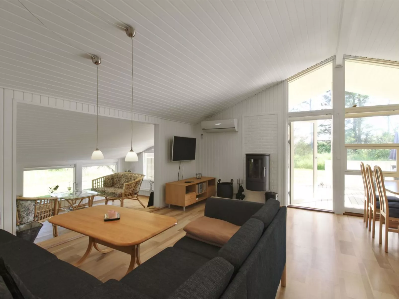 "Eden" - 800m from the sea-Inside