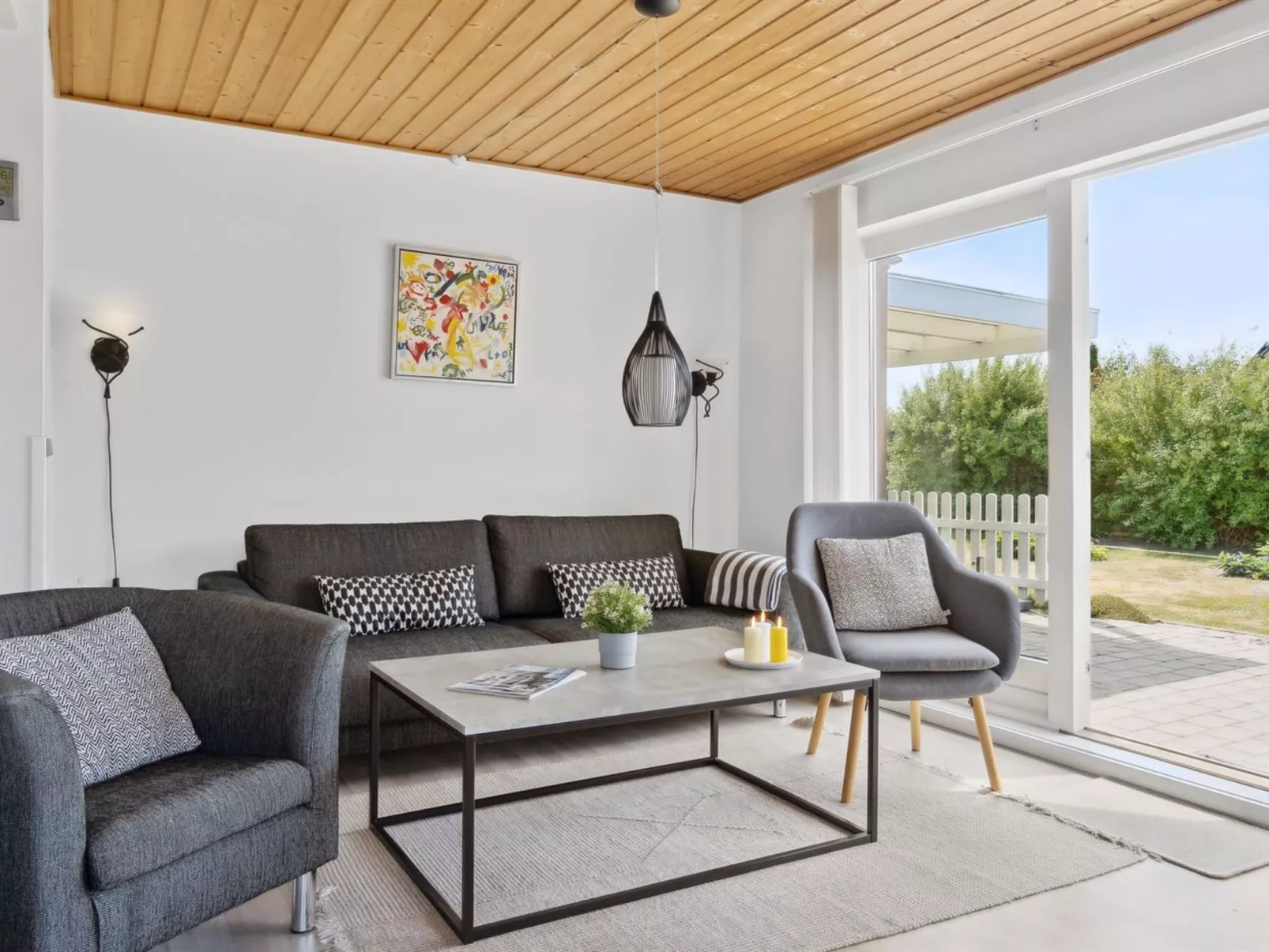 "Onni" - 1km from the sea-Inside