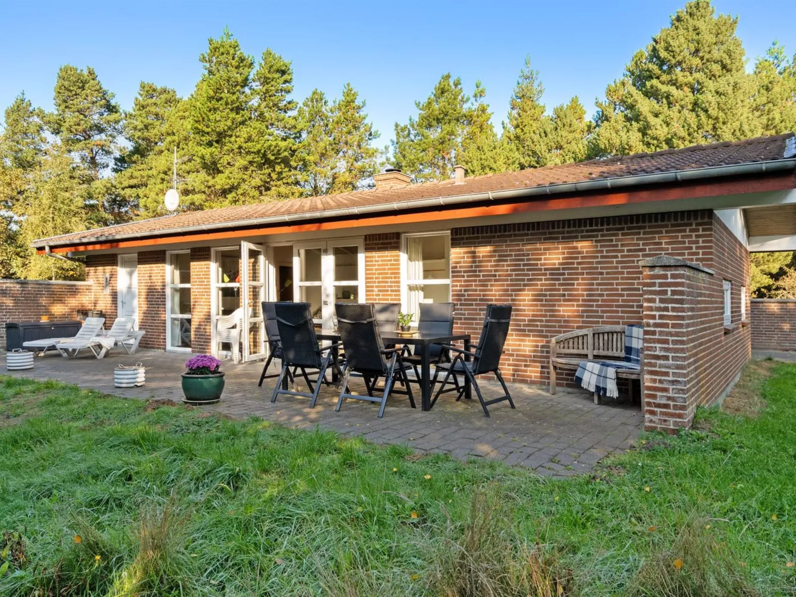 "Reinbald" - 1km from the sea-Outside