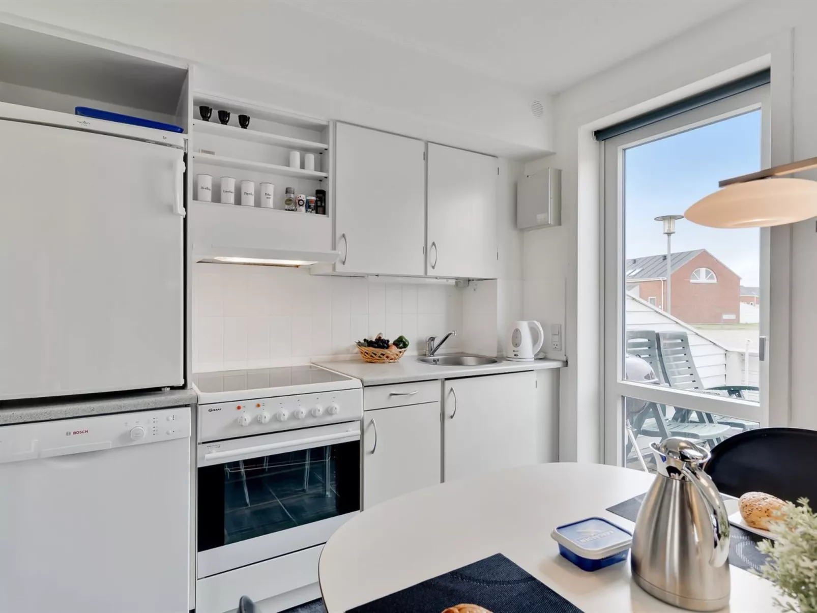 "Aldora" - 2.3km from the sea-Inside