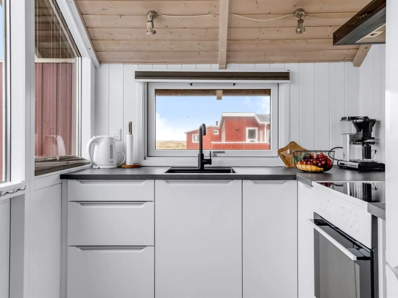 "Neia" - 640m from the sea-Drinnen