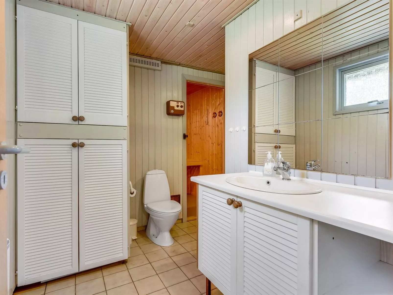 "Gabriela" - 1km from the sea-Inside