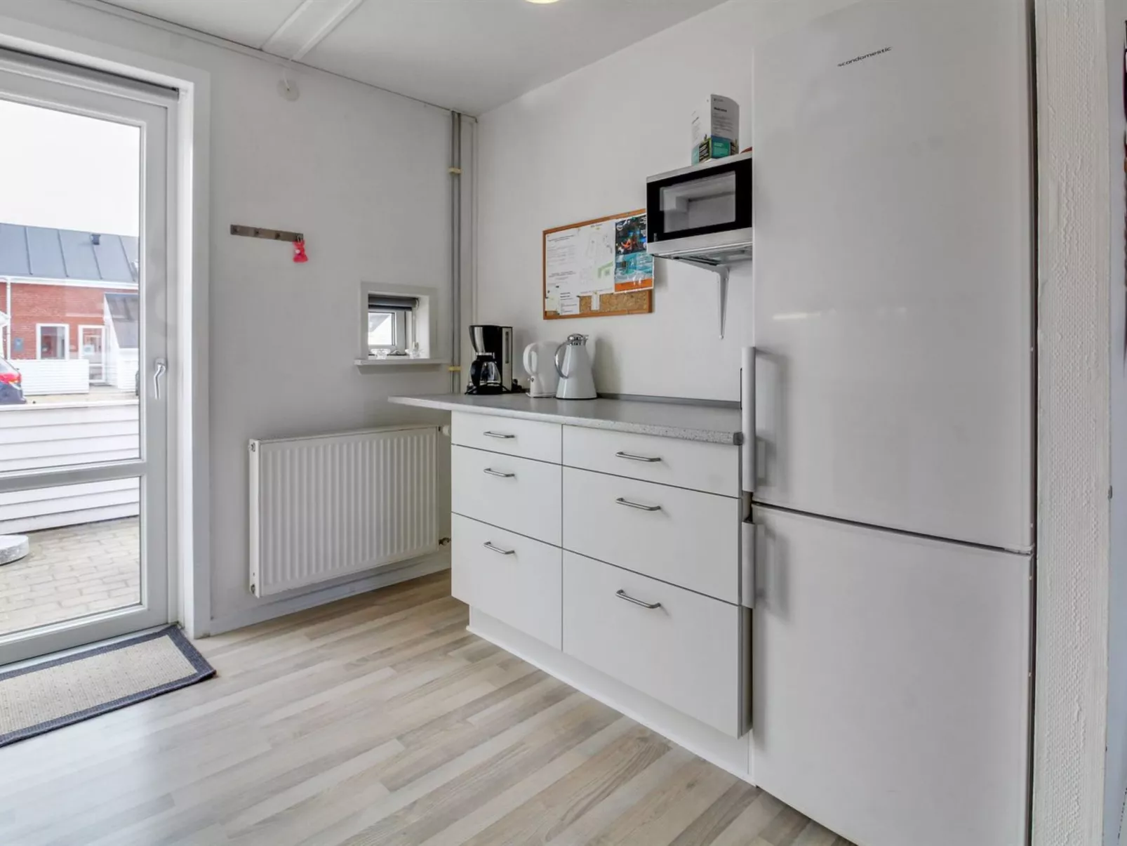 "Raine" - 2.3km from the sea-Dedans