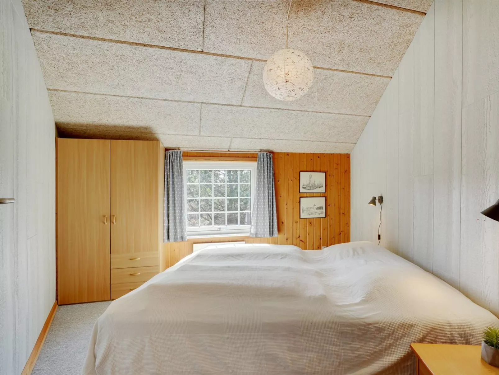 "Mariette" - 3.1km from the sea-Inside