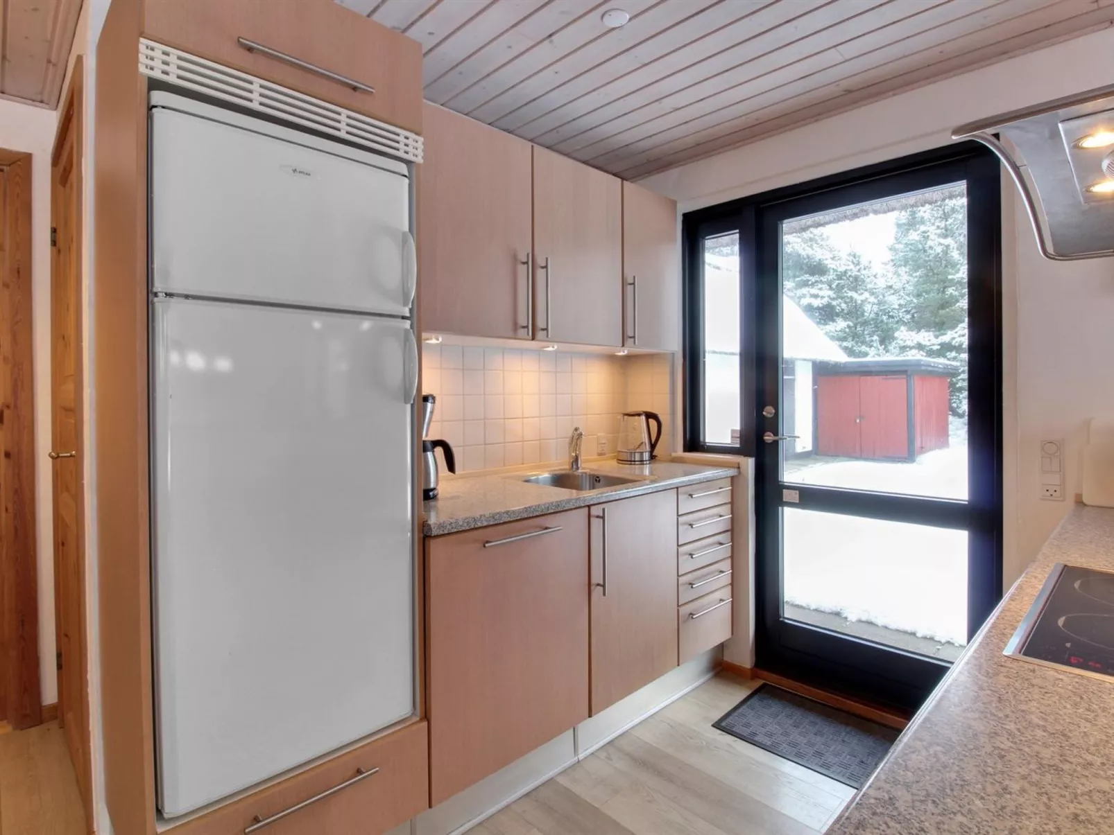 "Vendela" - 2.5km from the sea-Inside