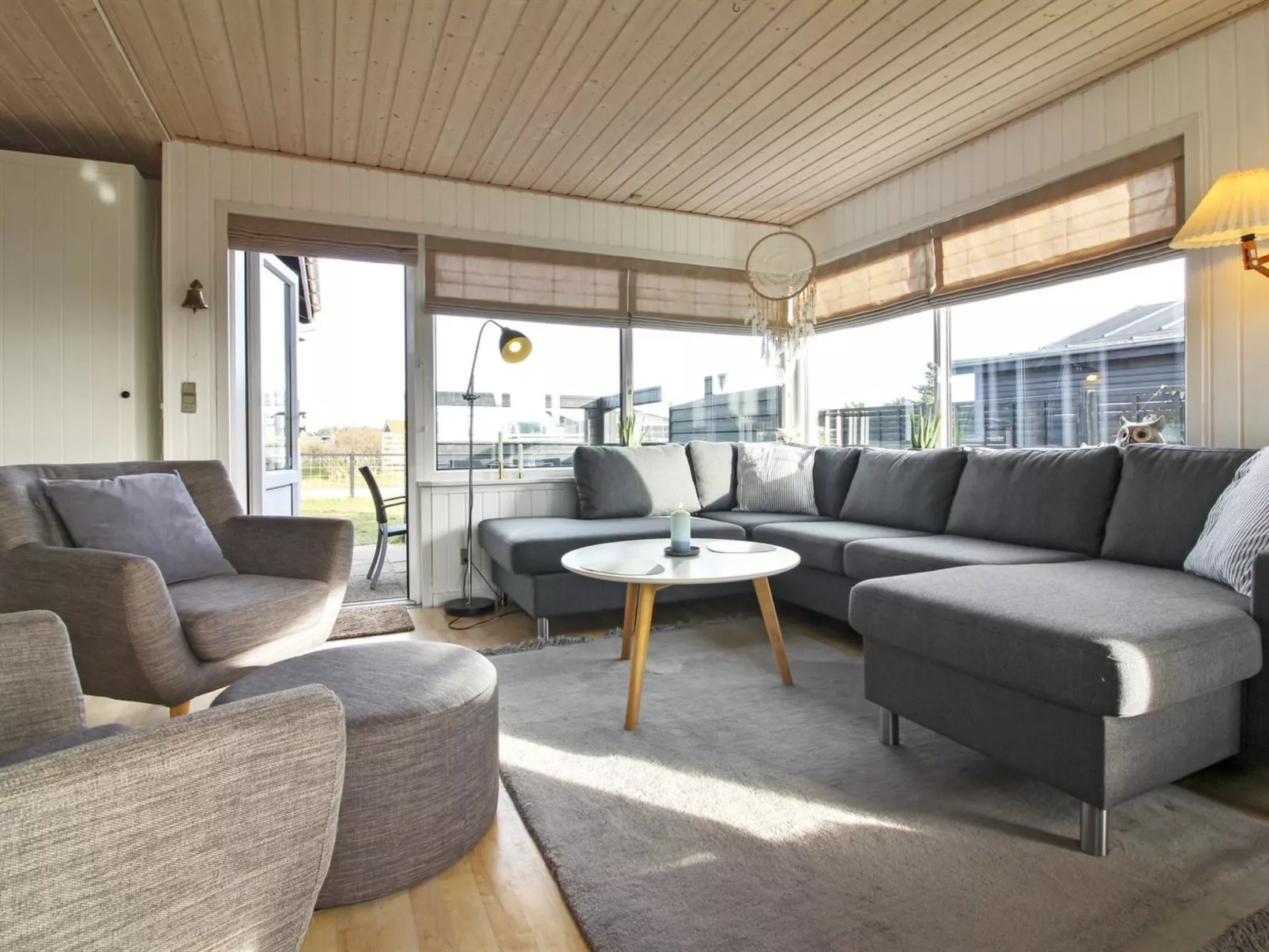 "Jespar" - 300m from the sea-Inside