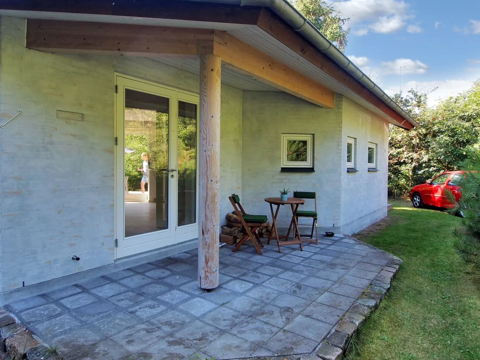 "Fernande" - 150m from the sea-Outside