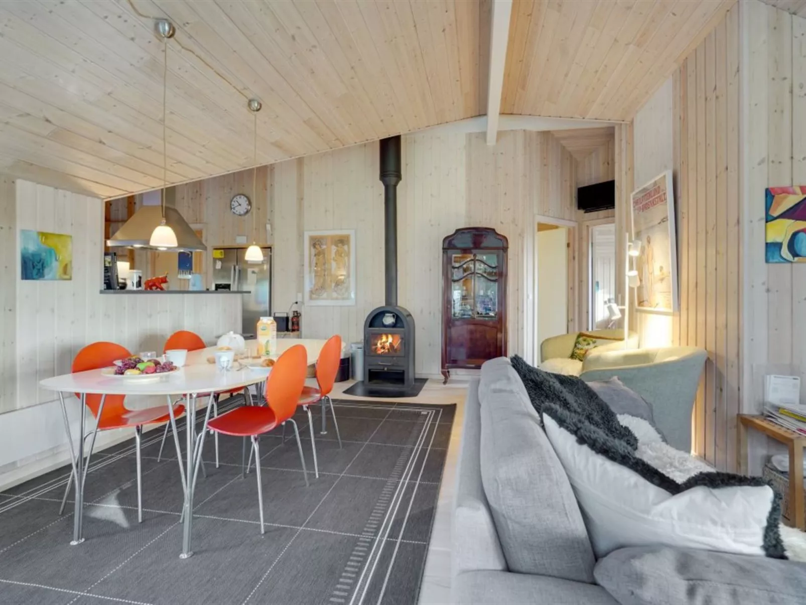 "Matine" - 800m from the sea-Inside