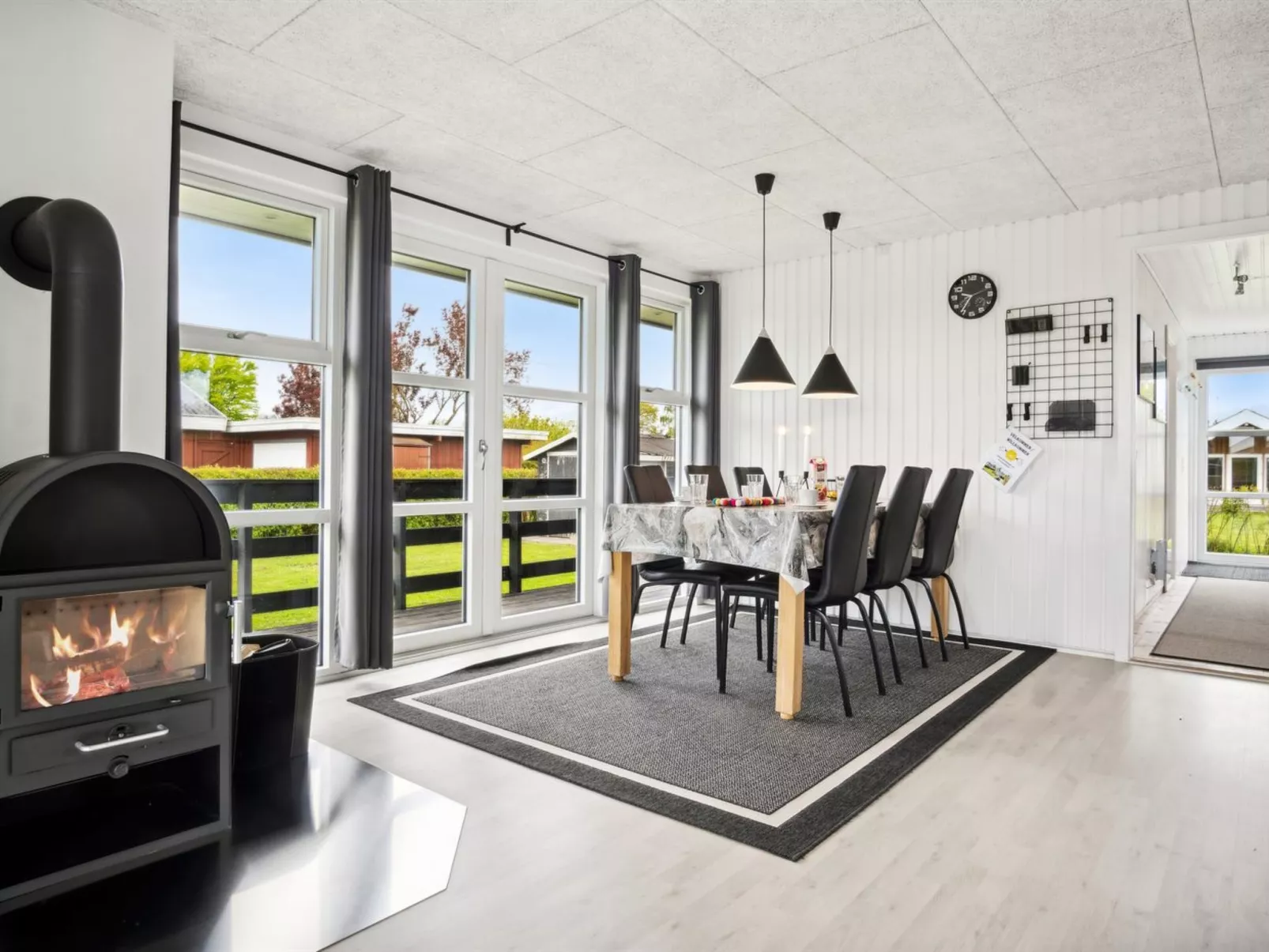 "Elvina" - 200m from the sea-Dedans