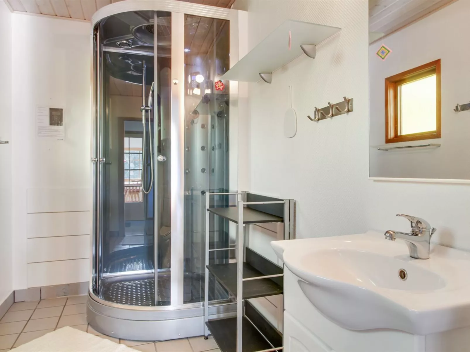 "Botilde" - 1km from the sea-Inside