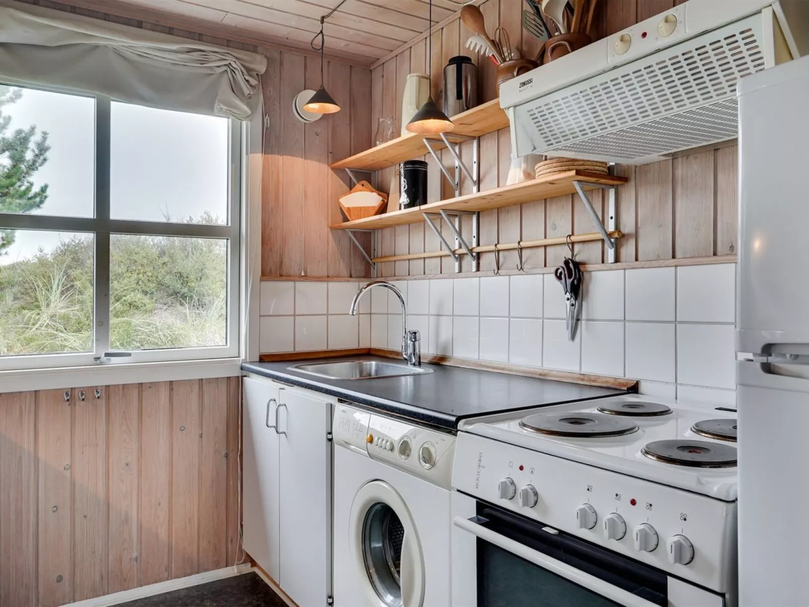 "Asina" - 400m from the sea-Dedans