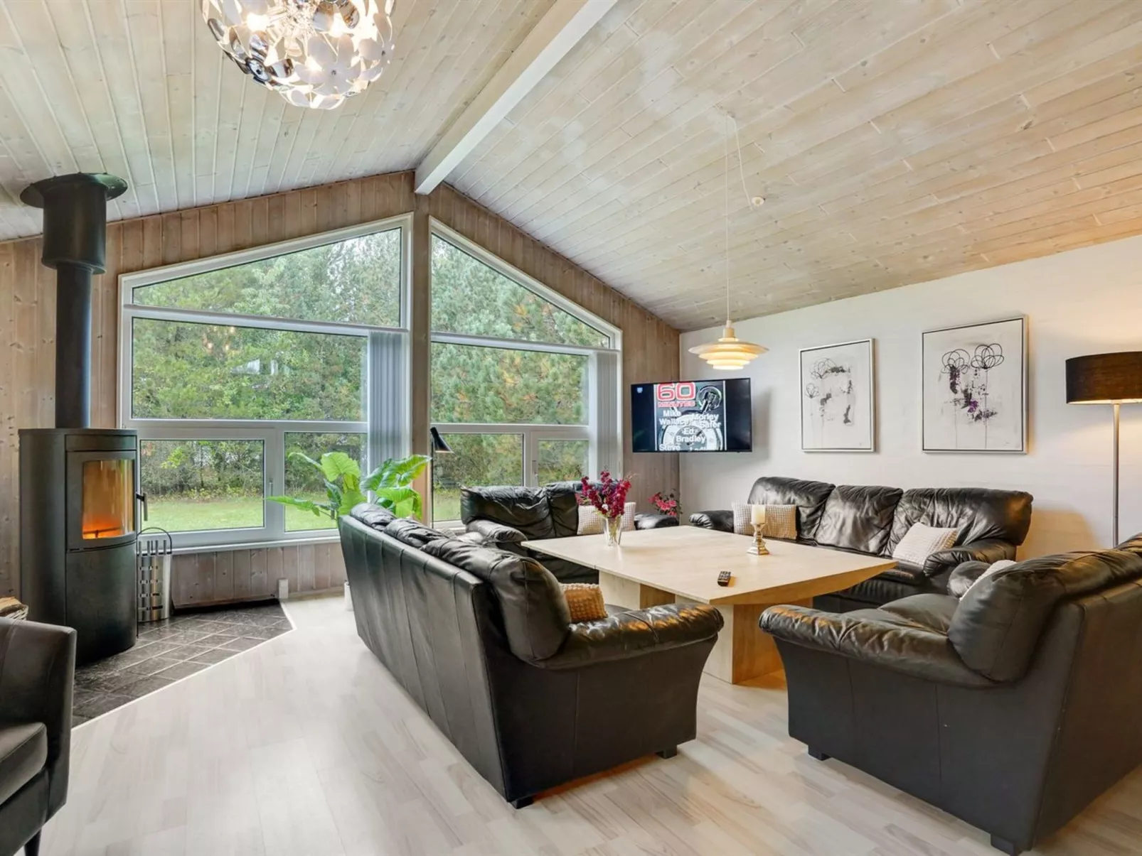 "Elika" - 900m to the fjord-Dedans